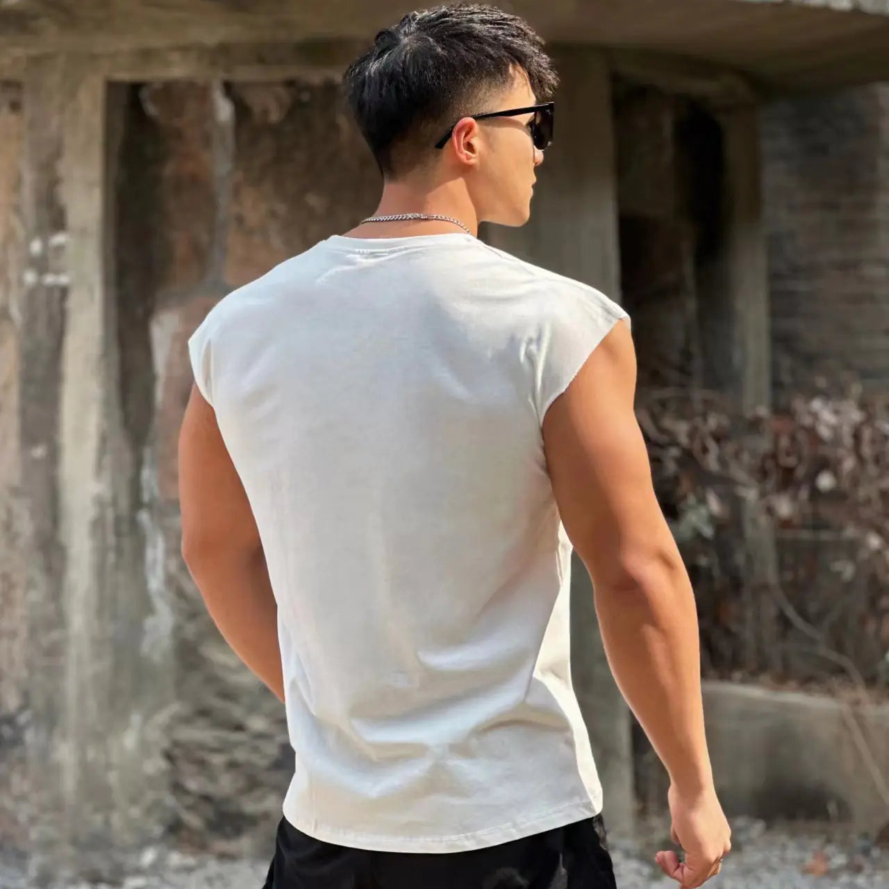 Men's Sleeveless Athletic Workout Casual Top